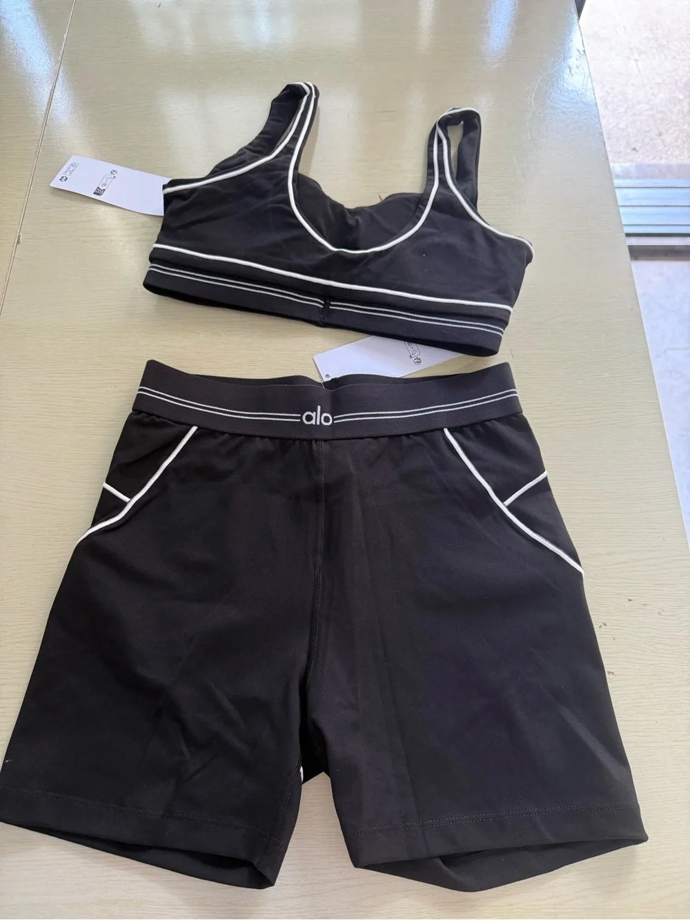 ALO Yoga Black Sports Bralette with White Piping